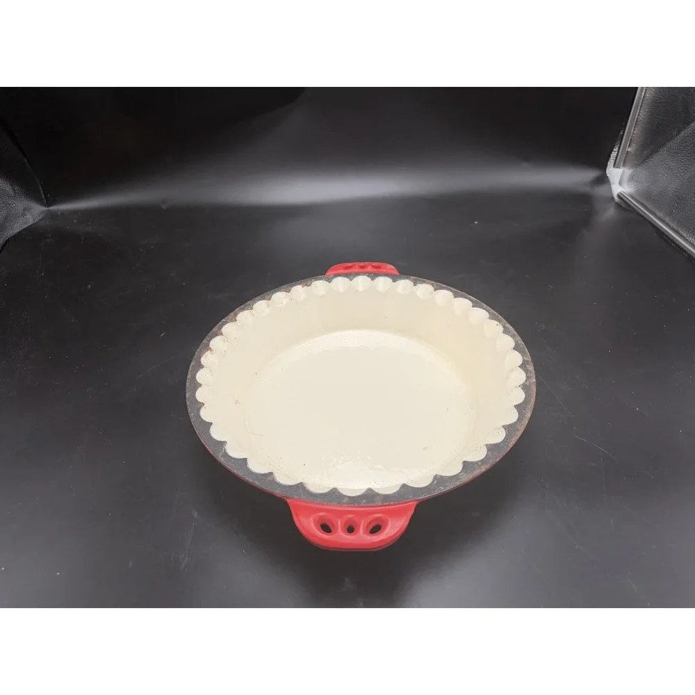 Vintage Red Enamelware Scalloped Pie Tart Quiche Baking Dish Double Handle